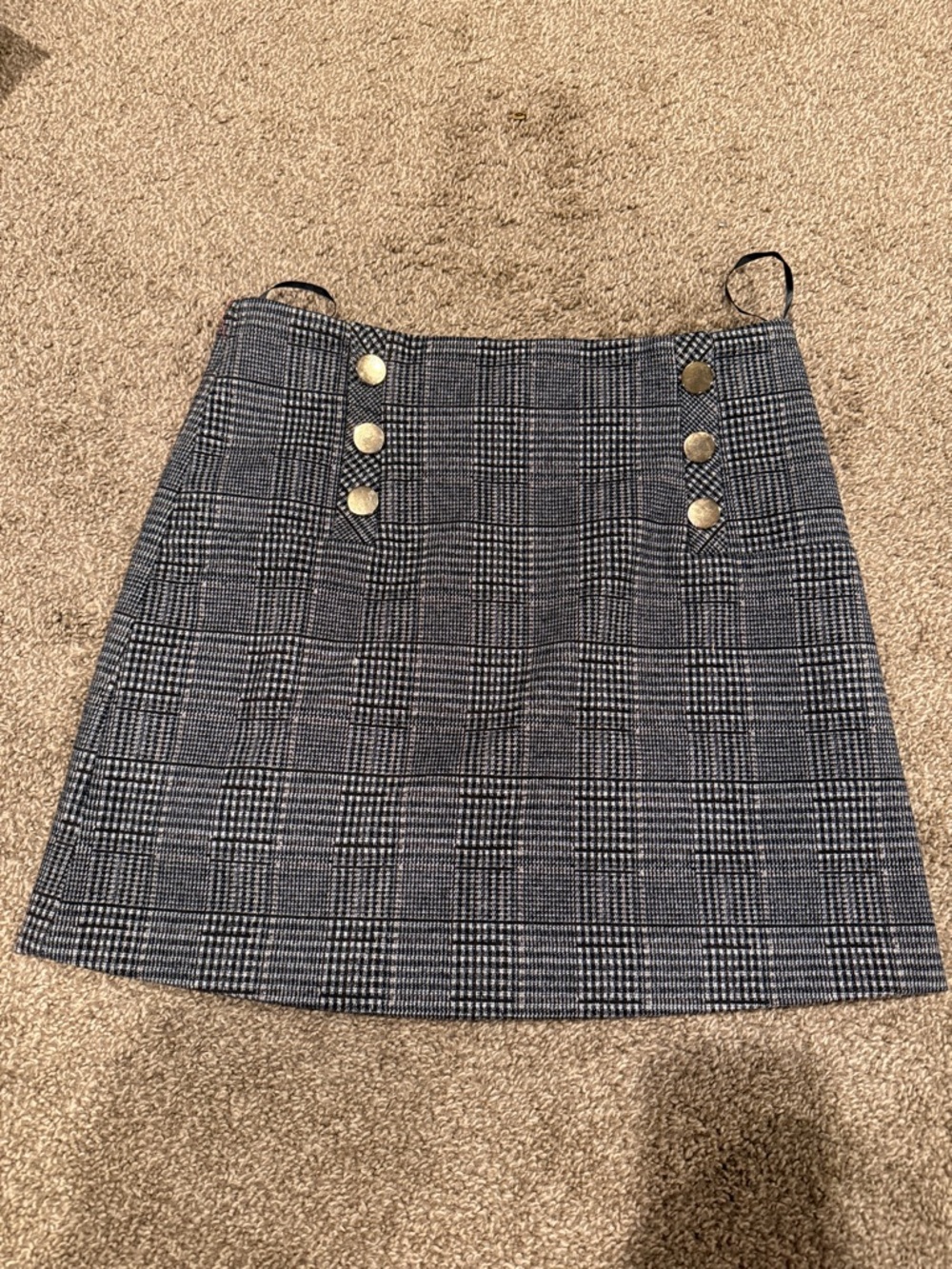 Plaid Mini Skirt with Decorative Buttons - Black/White